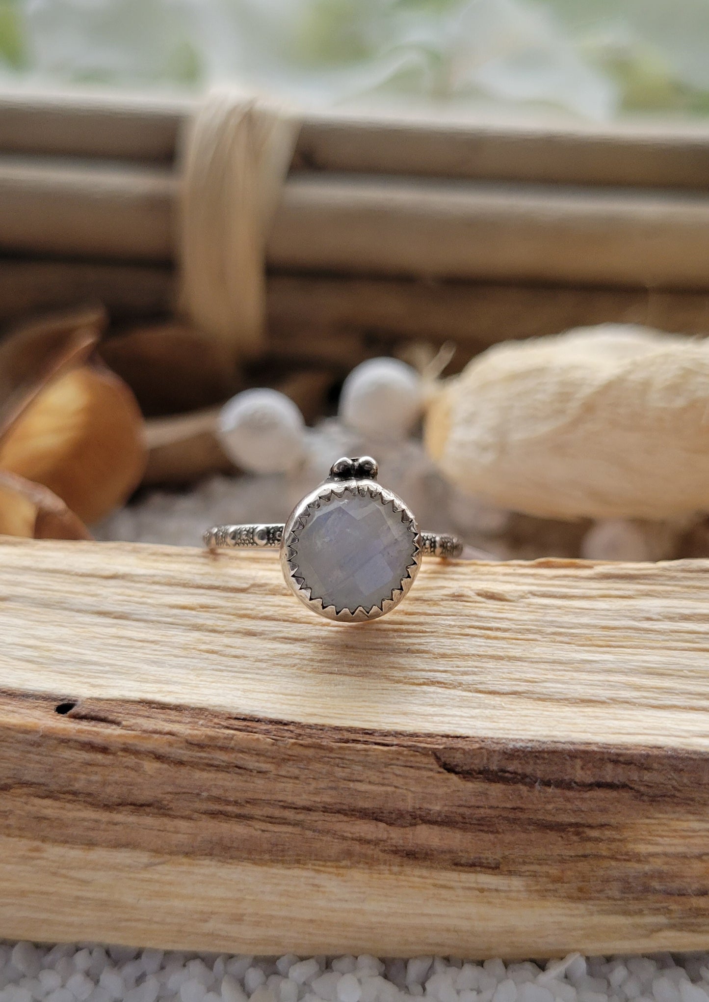 Moonstone Satellite Sterling Silver Ring Size 6